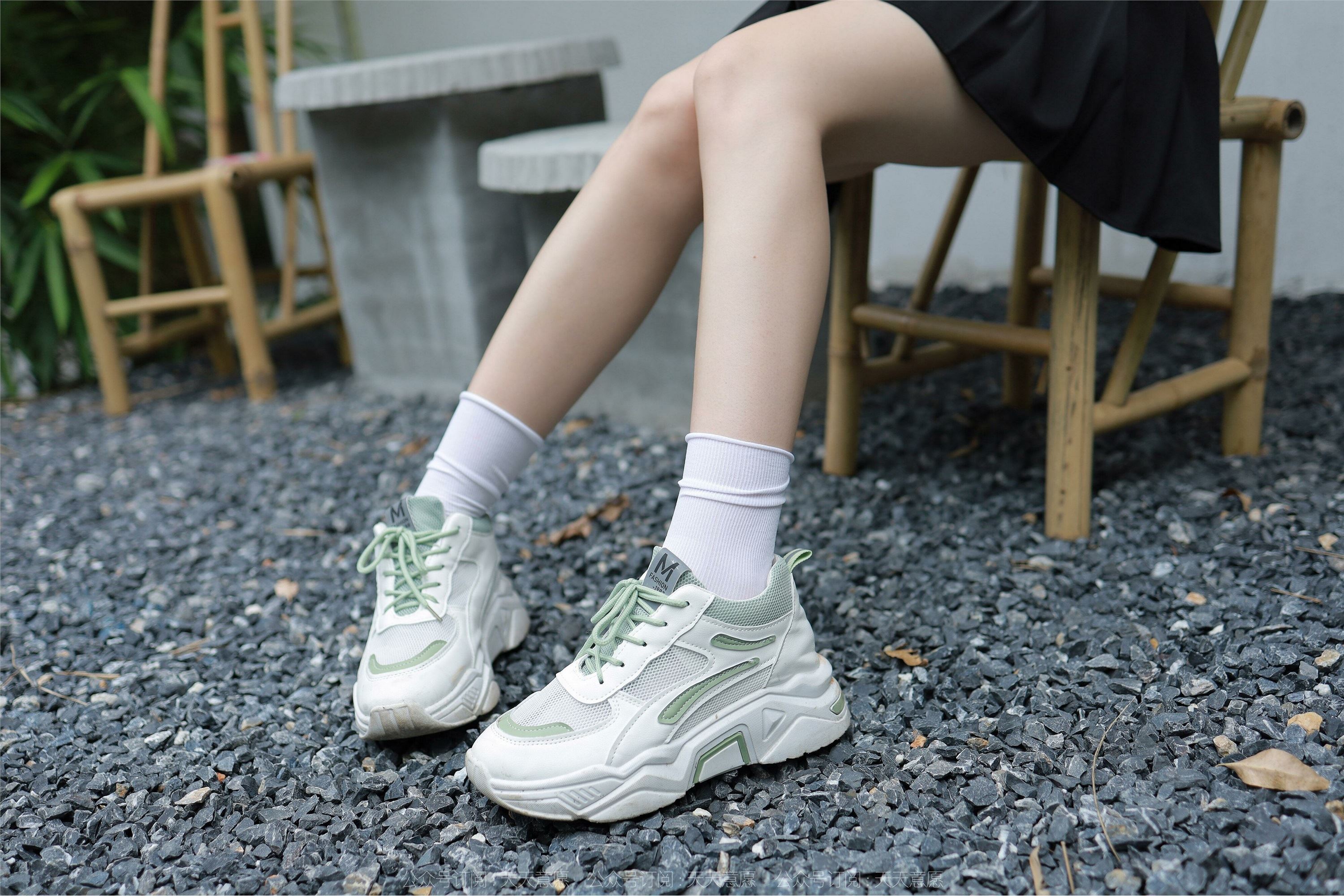 IESS异思趣向  2022.08.11 丝享家 1174：幂幂《新人报道》